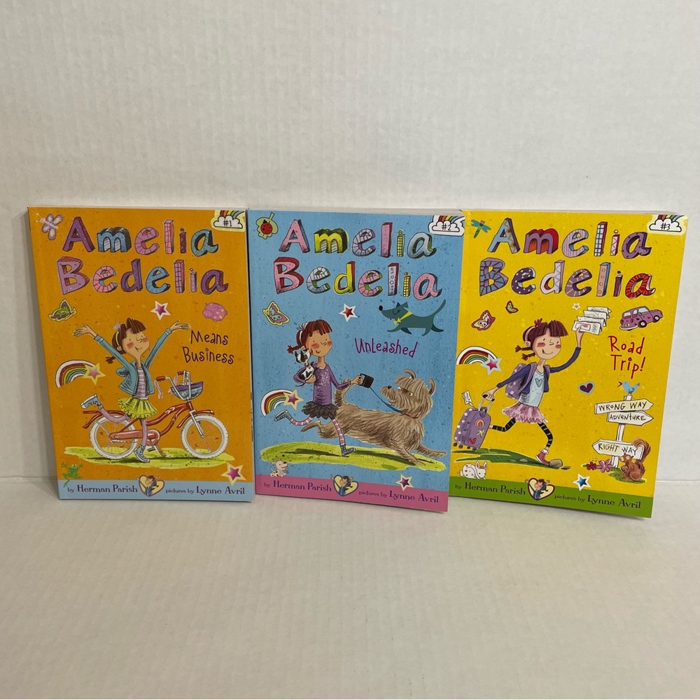 -$9- Amelia Bedelia chapter book set #1-3 new/like new condition